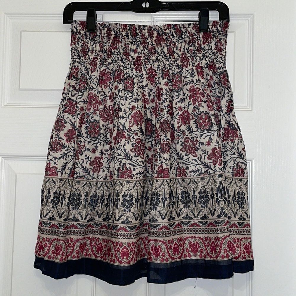 ✨Zara Basic red, white & blue boho mini skirt